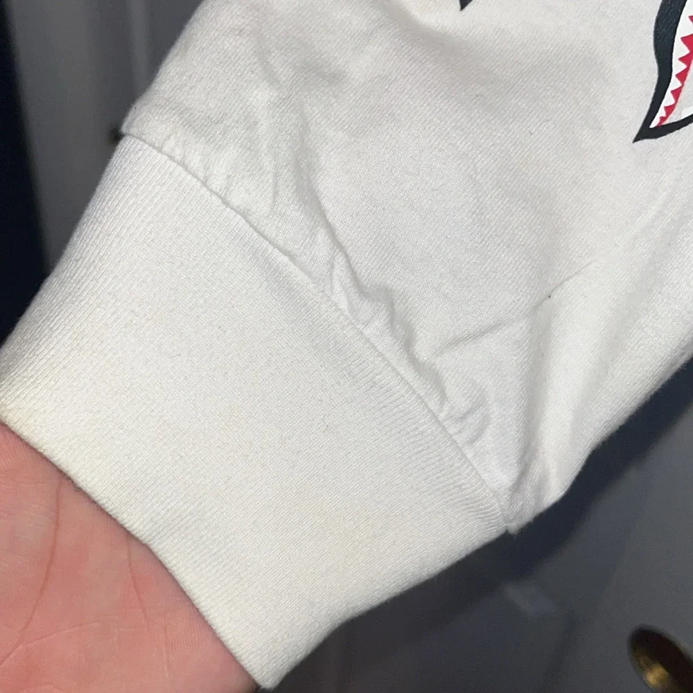 BAPE WGM Shark Relaxed Fit L/S Tee
White - Picture 6 of 8